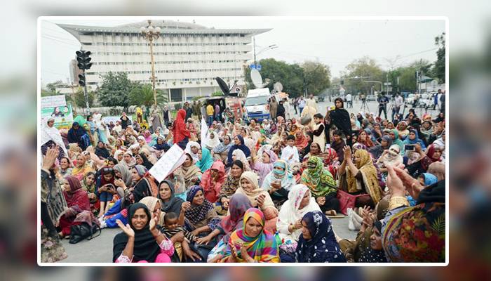 لاہور:لیڈی ہیلتھ ورکرز کا احتجاج ، آٹھویں روز بھی جاری