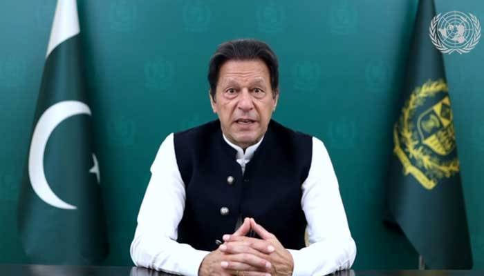 پنڈورا پیپرز میں شامل تمام پاکستانیوں کی تحقیقات کریں گے: وزیر اعظم