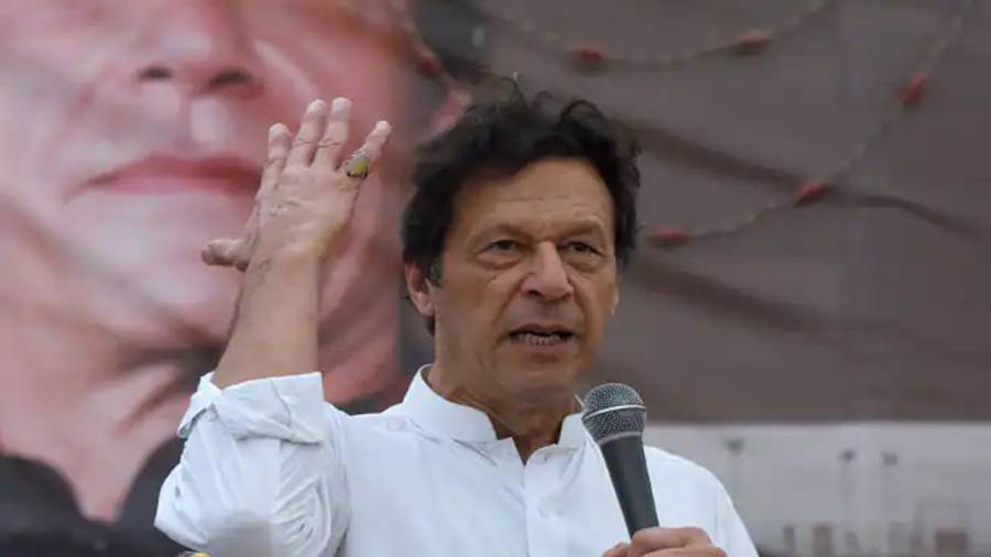 عمران خان نے پٹرولیم مصنوعات کی قیمتیں بڑھنے کے بعد اتوار کو ملک گیر احتجاج کی کال دیدی
