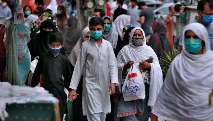 پاکستان میں کورونا کیسز میں مسلسل اضافہ