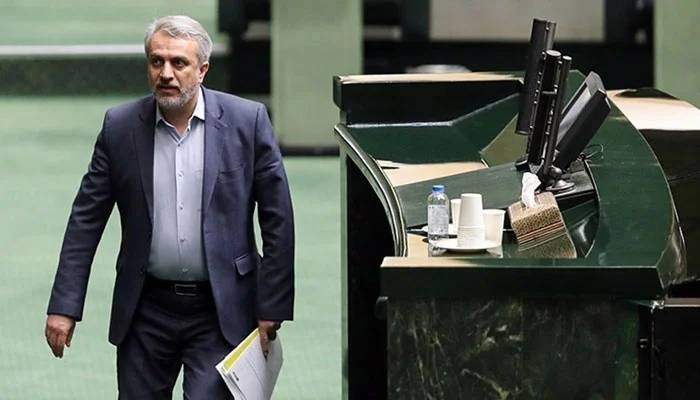 ایران :مہنگائی کنٹرول نہ کرنے پر وزیر عہدے سے فارغ