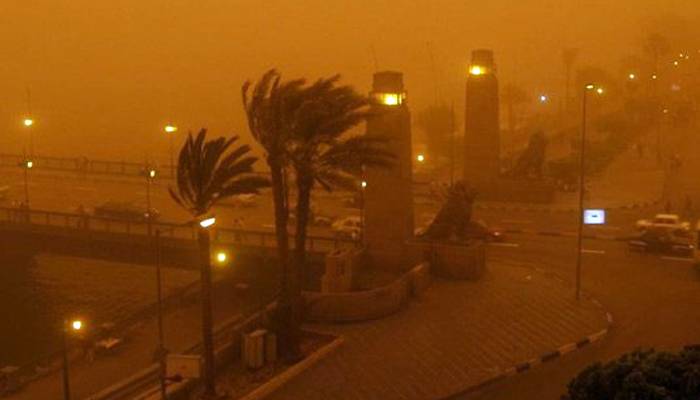مصر میں ریت کے طوفان نے تباہی مچا دی ، متعدد افراد جاں بحق