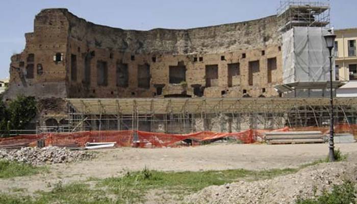  روم کے زیر تعمیر ہوٹل کے باغ کے نیچے، شہنشاہ نیرو کے عہد کا تھیٹر دریافت 