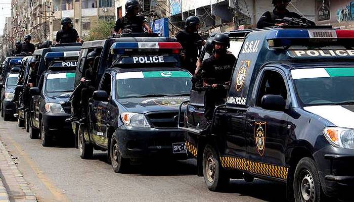 کراچی:پولیس میں بڑےپیمانےپرتقرروتبادلے