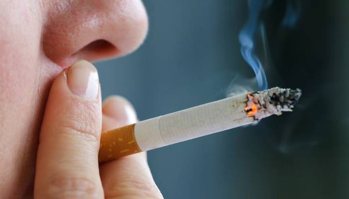 برطانیہ میں سگریٹ پر پابندی کی تیاریاں