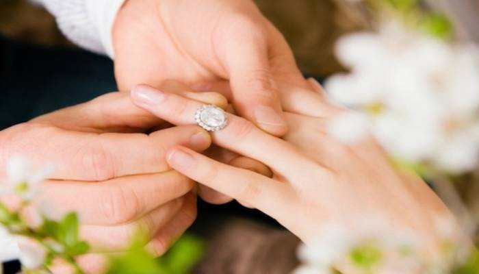 شادی میں شرکت،دلہن نےمہمانوں کیلئےانوکھی شرط رکھ دی