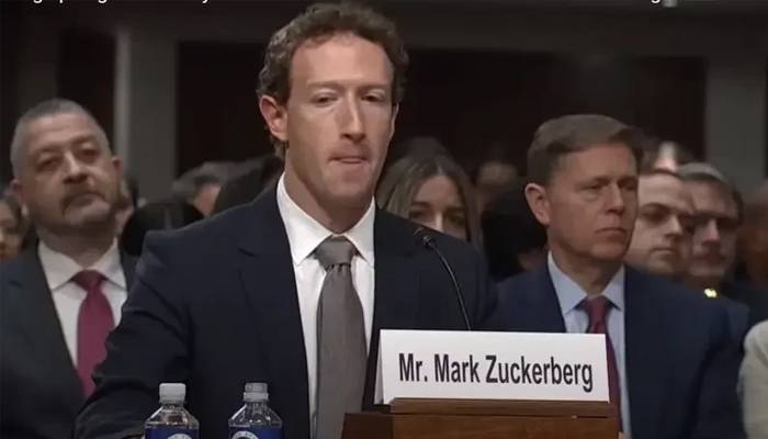 فیس بک پر بچوں کے استحصال کے واقعات، مارک زکربرگ نے معافی مانگ لی