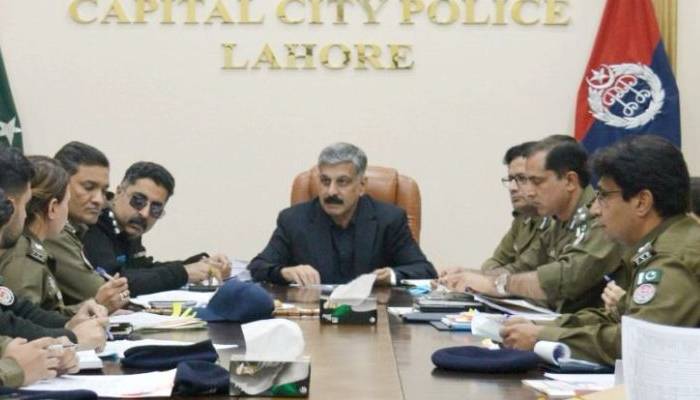 سی سی پی او لاہور کی زیر صدارت اجلاس :پی ایس ایل کی سیکورٹی کا جائزہ 