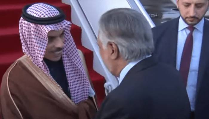 سعودی وزیر خارجہ پاکستان پہنچ گئے،پرتپاک استقبال 
