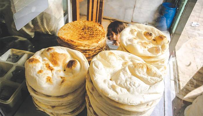 عوام کو سستی روٹی کی فراہمی کا مشن، وزیر خوراک پنجاب متحرک
