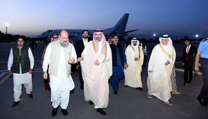 سعودی سفارتکاروں کے وفد کے بعد ترک وفد کا دورہ پاکستان !!