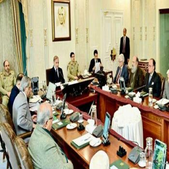 وفاقی وزراءکی تنخواہوں میں لاکھوں روپے کا اضافہ، صدر نے آرڈیننس جاری کر دیا